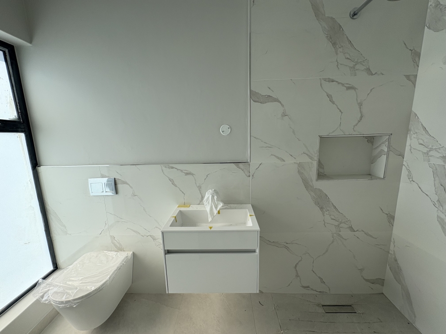 4 Bedroom Property for Sale in Sandown Western Cape